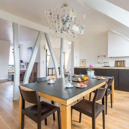 Amazing Flat In Central By Guestready Paris