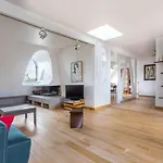 Amazing Flat In Central Paris By Guestready